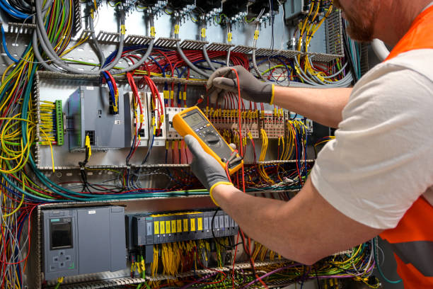 Best Local Electrician Companies  in Hinton, WV