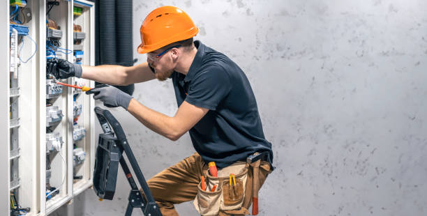 Best Electrical Contractors for Businesses  in Hinton, WV